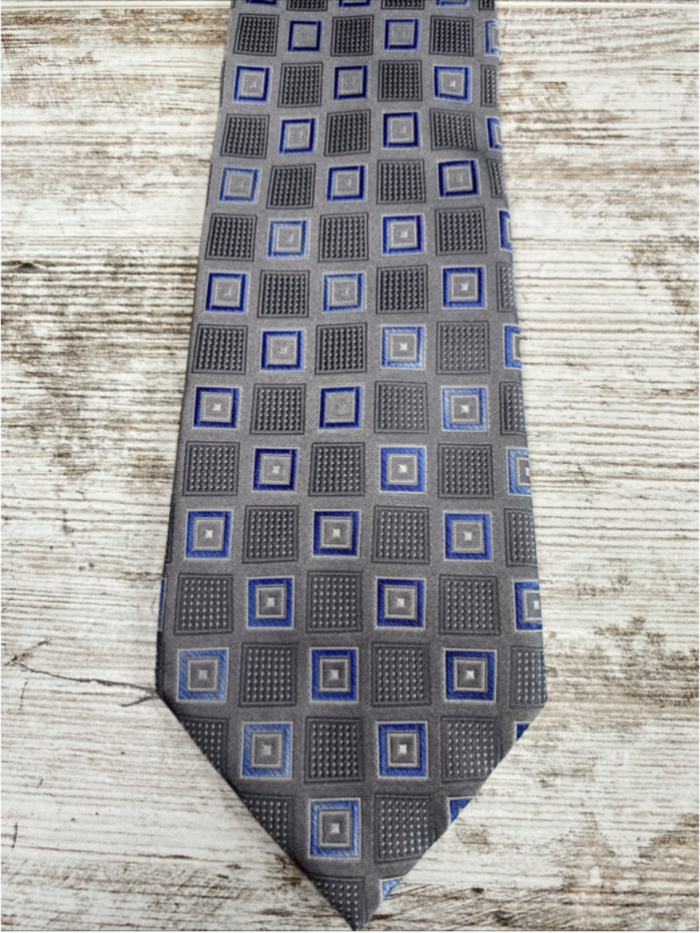 Arrow Silk Tie Gray Blue Geometric Square Pattern 59x3.25 Mens Necktie